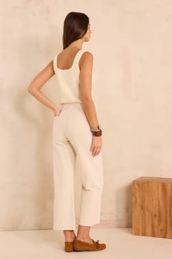 Wide and cropped Jean in blended cotton MAE;${refinementColor}