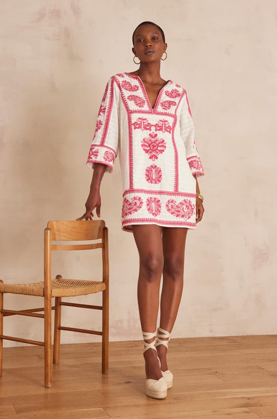 Robe MARGUERITE en coton brod&eacute;;${refinementColor}