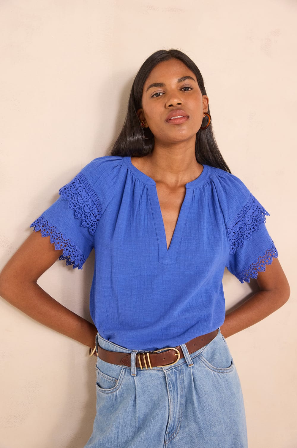 Embroidered short-sleeved cotton blouse MATHIS;${refinementColor}