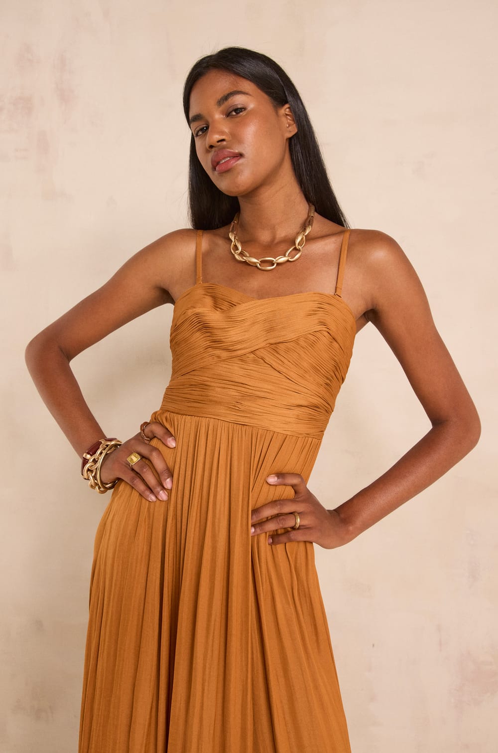 Flowy strapless dress PASSION;${refinementColor}