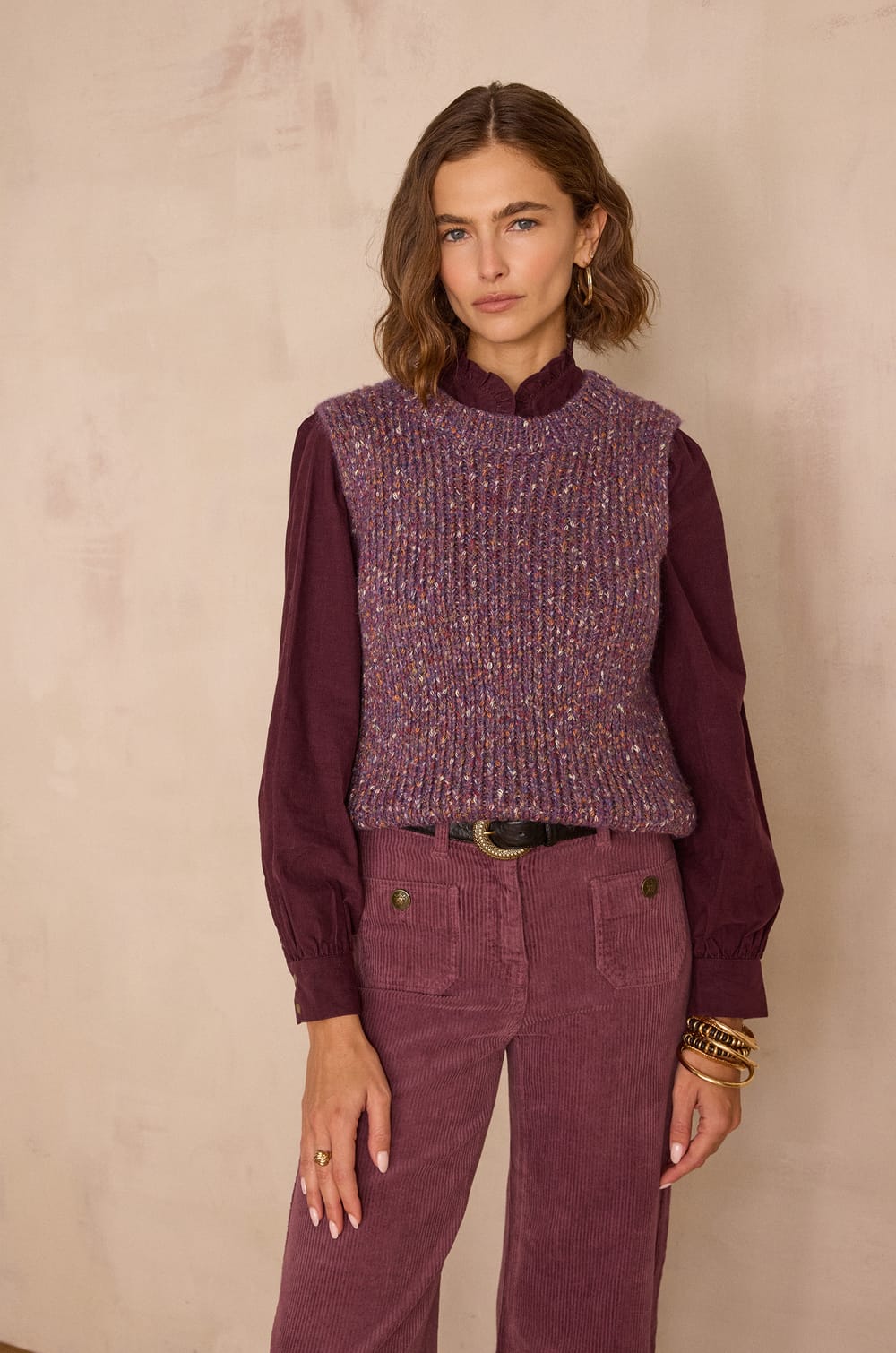 BOLTON sleeveless jumper;${refinementColor}