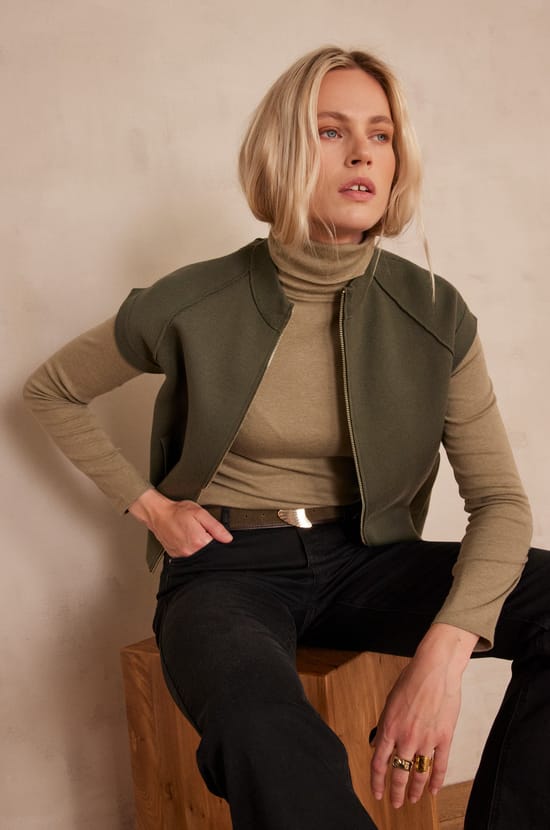 FERGUIE turtleneck T-shirt;${refinementColor}
