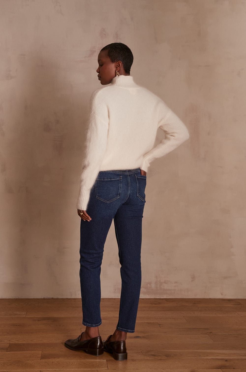 LOU SLIM Jeans;${refinementColor}