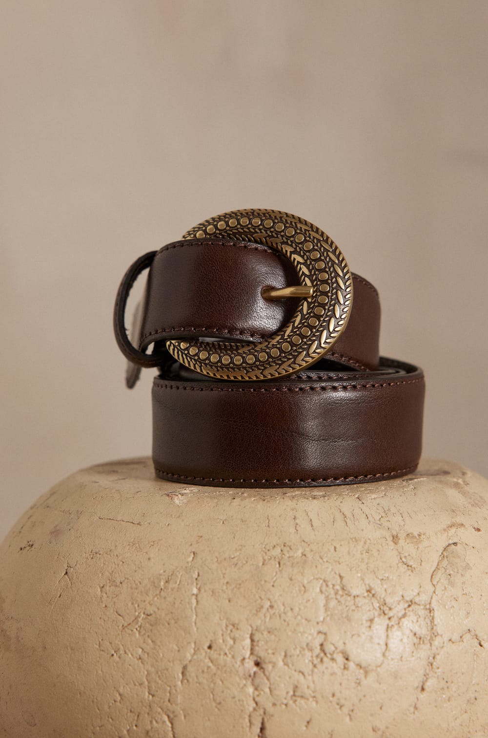 NINA leather belt;${refinementColor}
