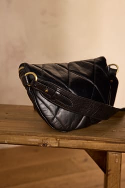 Sac banane GABY en cuir;${refinementColor}