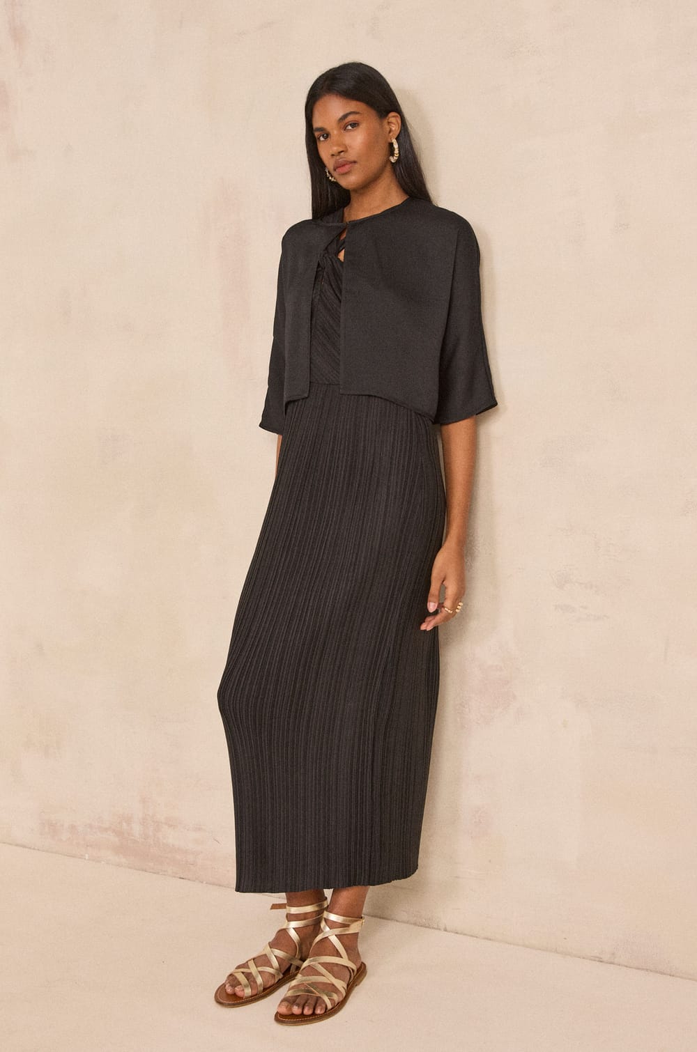 Flowy blouse with 3/4 sleeves DINO;${refinementColor}