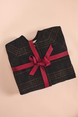 Bomber KIM de lana a cuadros;${refinementColor}