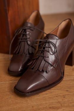 VIVA leather Derby shoes;${refinementColor}