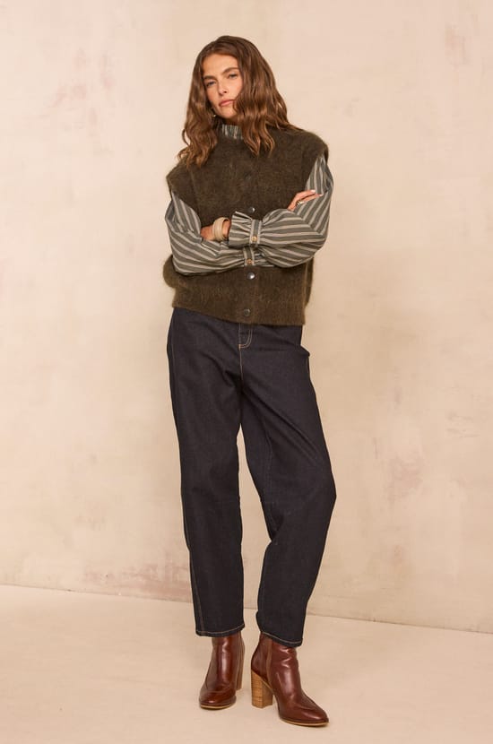 Khaki sleeveless cardigan in mixed mohair AYMIE;${refinementColor}