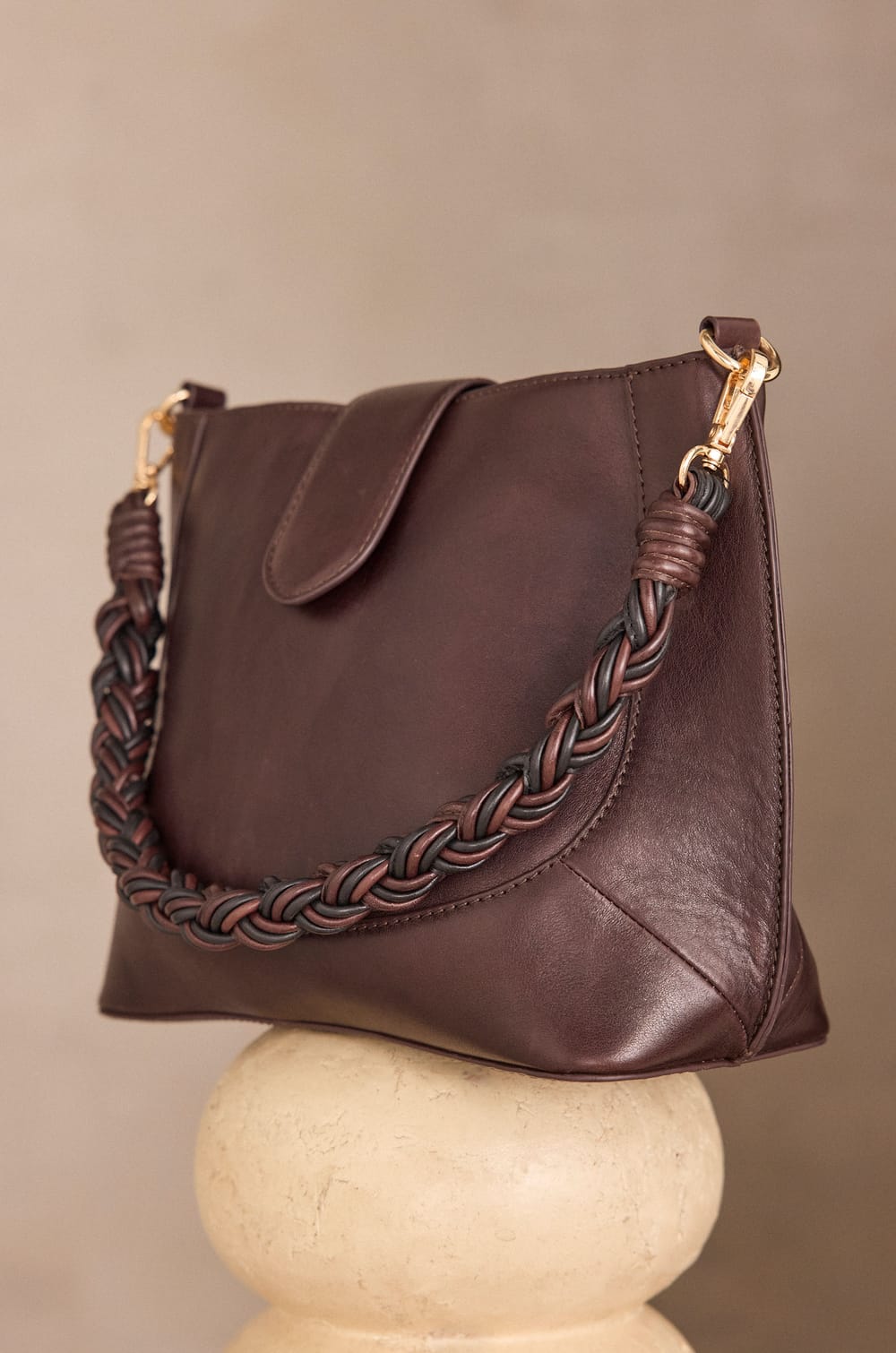 100% leather bag MARCEL;${refinementColor}