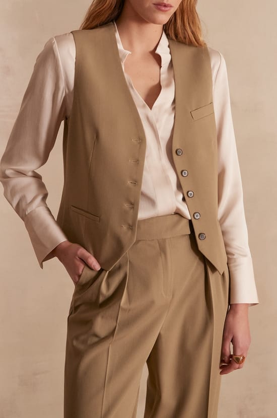 Gilet sans manches CARLOTTA;${refinementColor}