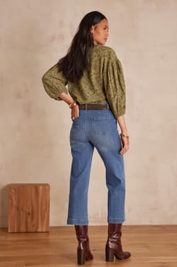 Jeans LEA CROPPED in Denim;${refinementColor}