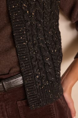 BIXENTE sleeveless cable-knit wool cardigan;${refinementColor}