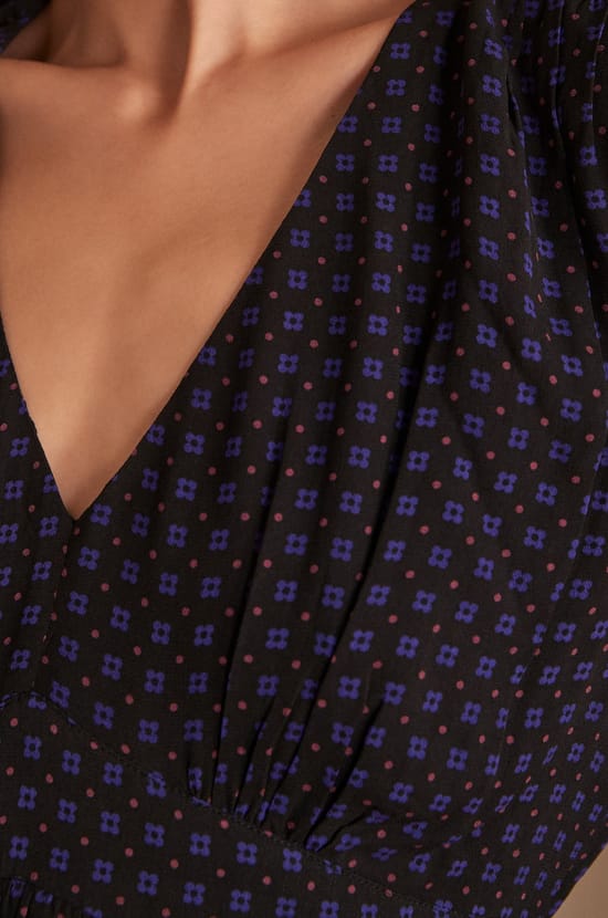 Robe LAURIANE;${refinementColor}