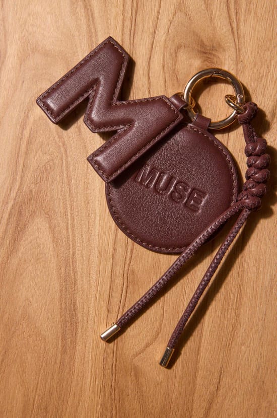 Accessoire en cuir bordeaux MARCEL CHARMS;${refinementColor}