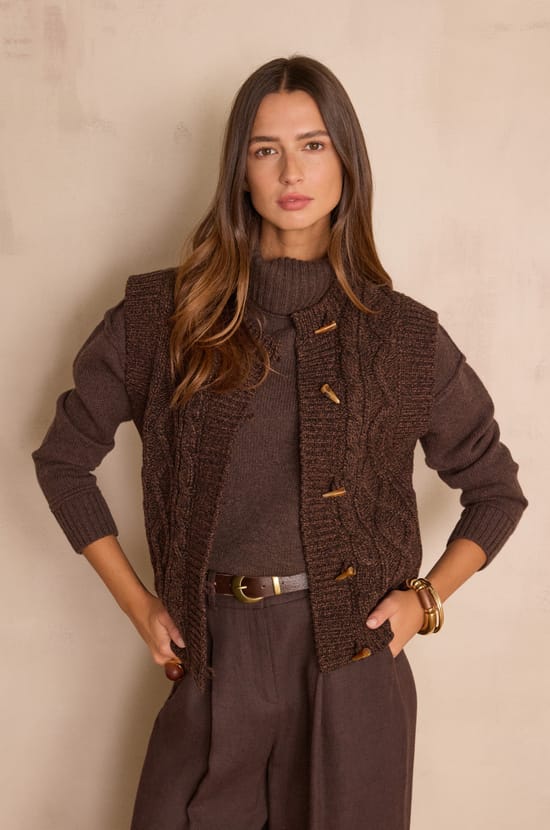 BARNEY sleeveless cable-knit wool gilet;${refinementColor}