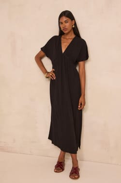Short-sleeved flowing dress REBECCA;${refinementColor}