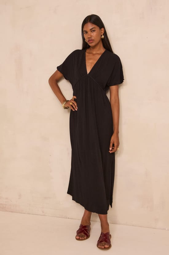 Short-sleeved flowing dress REBECCA;${refinementColor}