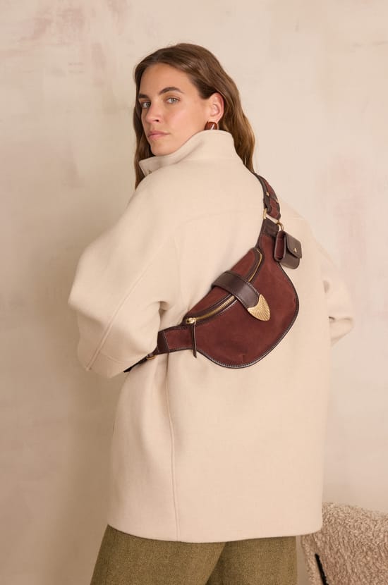 LEONARD leather bum bag;${refinementColor}
