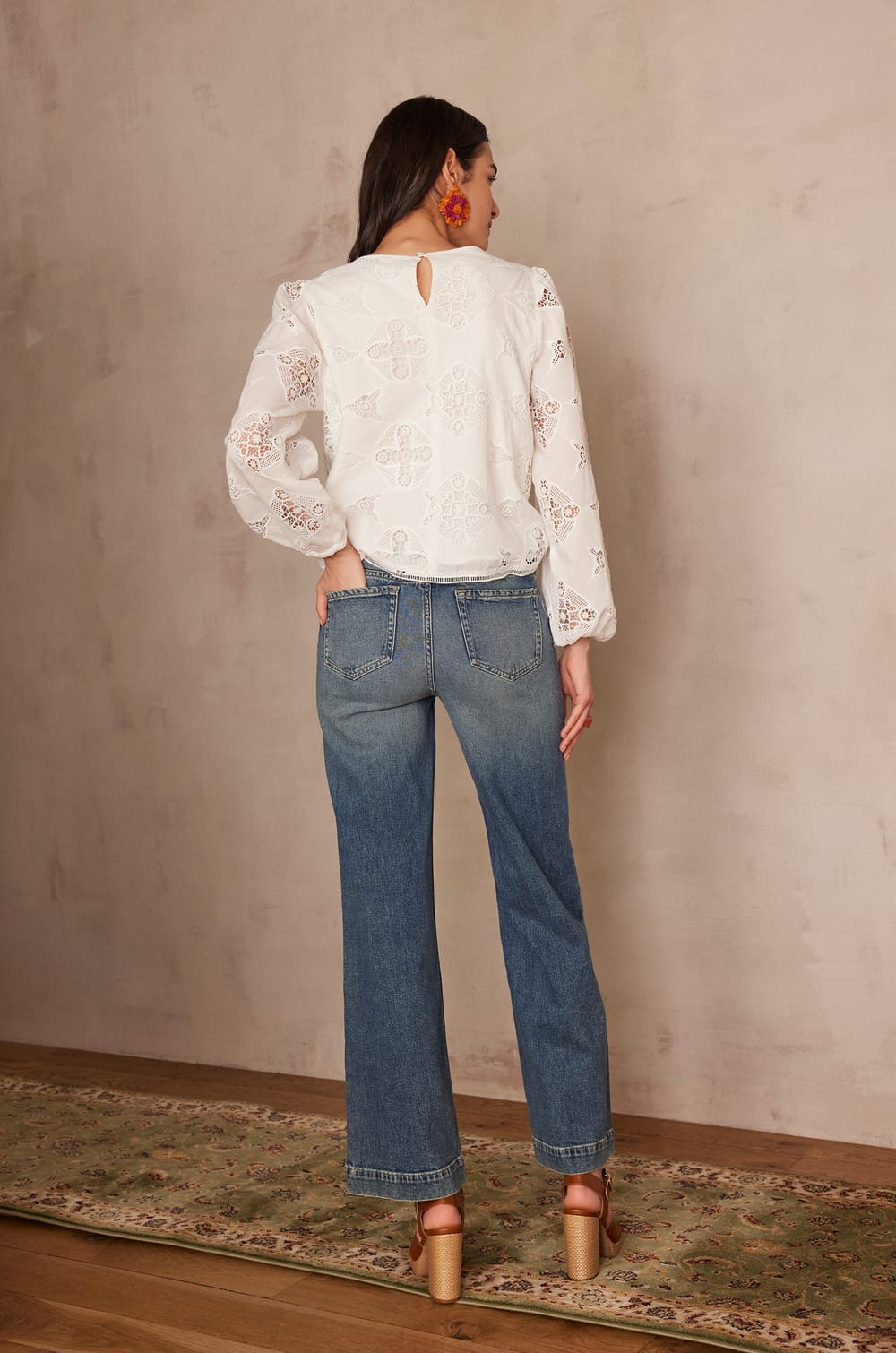 LISA jeans;${refinementColor}
