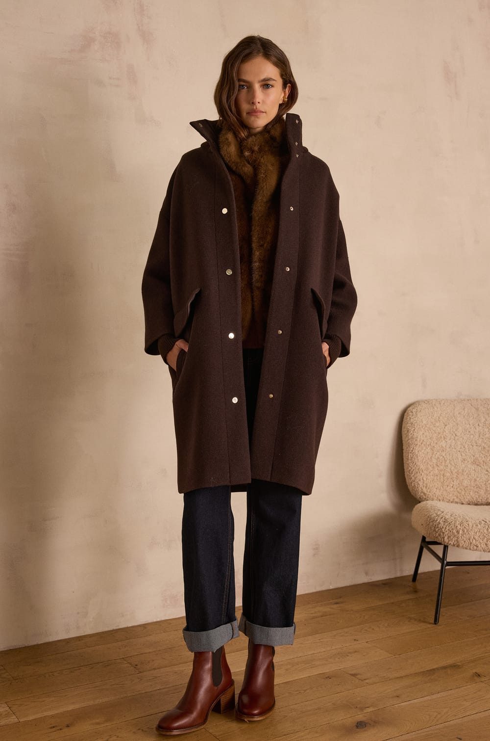 MAGDA mid-length wool coat;${refinementColor}