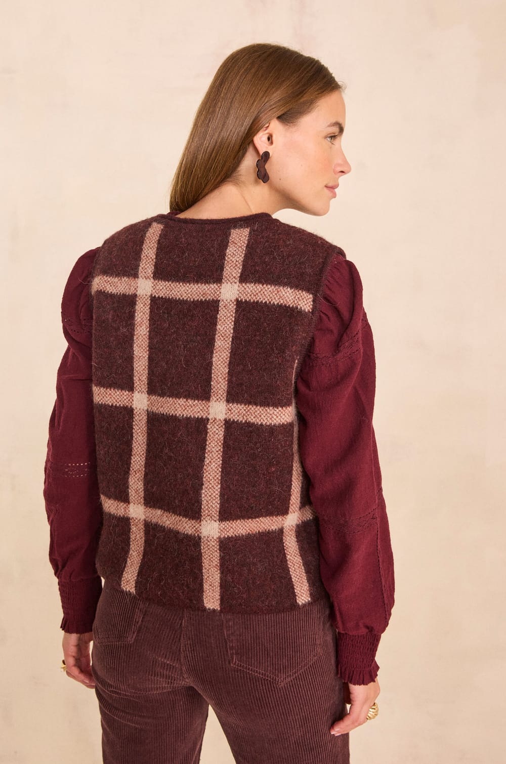 Sleeveless pullover in alpaca and blended wool ADRIEN;${refinementColor}