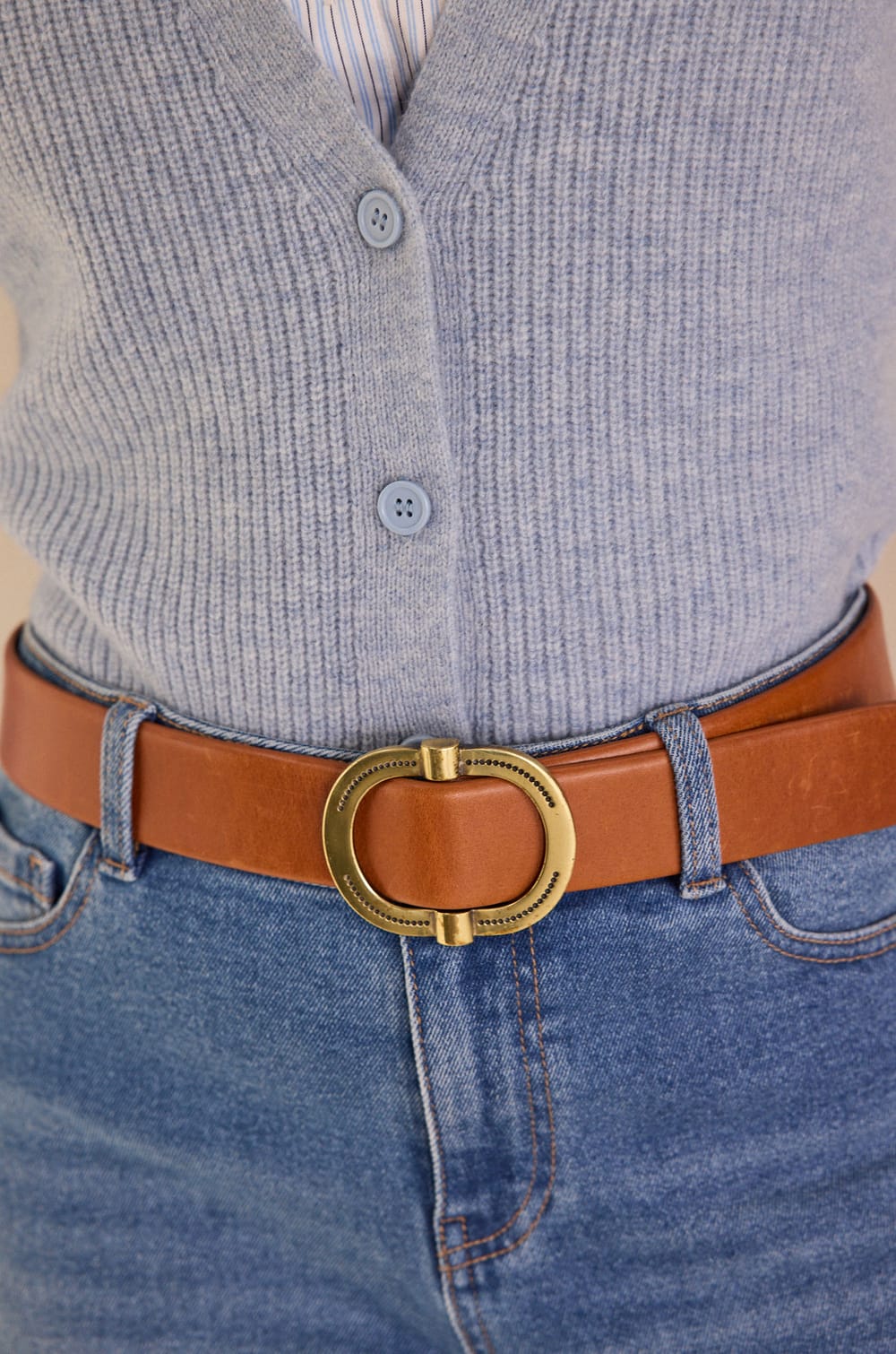 Sleeveless cardigan in 100% wool PARATY;${refinementColor}