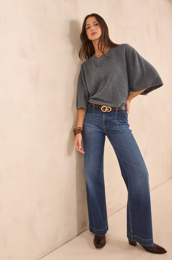 Loose fit ALESS jeans in denim;${refinementColor}
