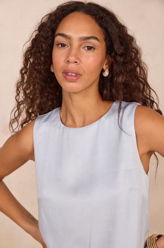 Sleeveless top DAVID;${refinementColor}