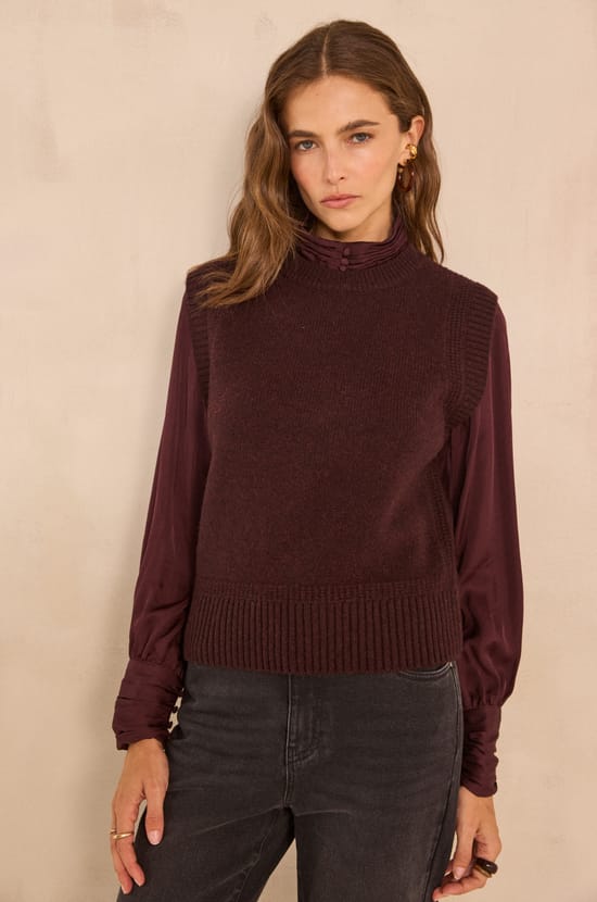 Sleeveless wool sweater ANOUK;${refinementColor}