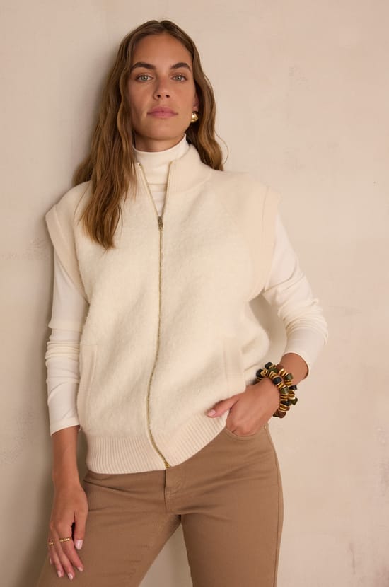 BRIAN sleeveless cardigan in alpaca and wool;${refinementColor}