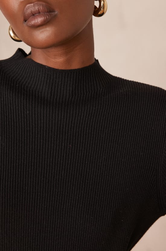 Robe MARTIKA en maille pliss&eacute;e;${refinementColor}