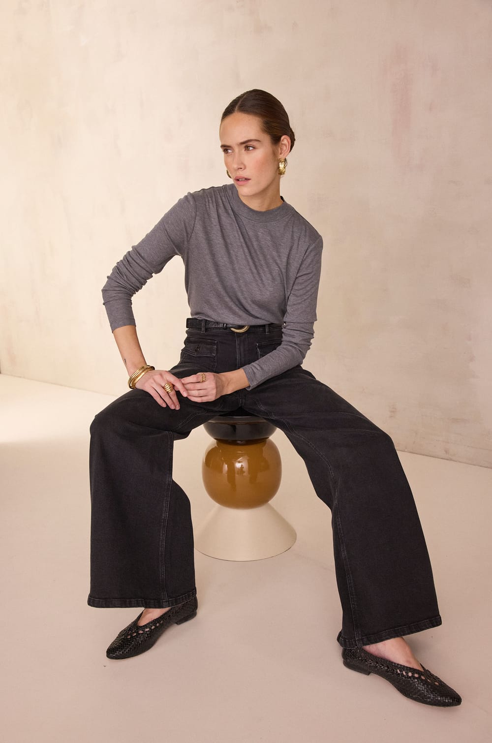 ROMAIN wide-leg jeans;${refinementColor}