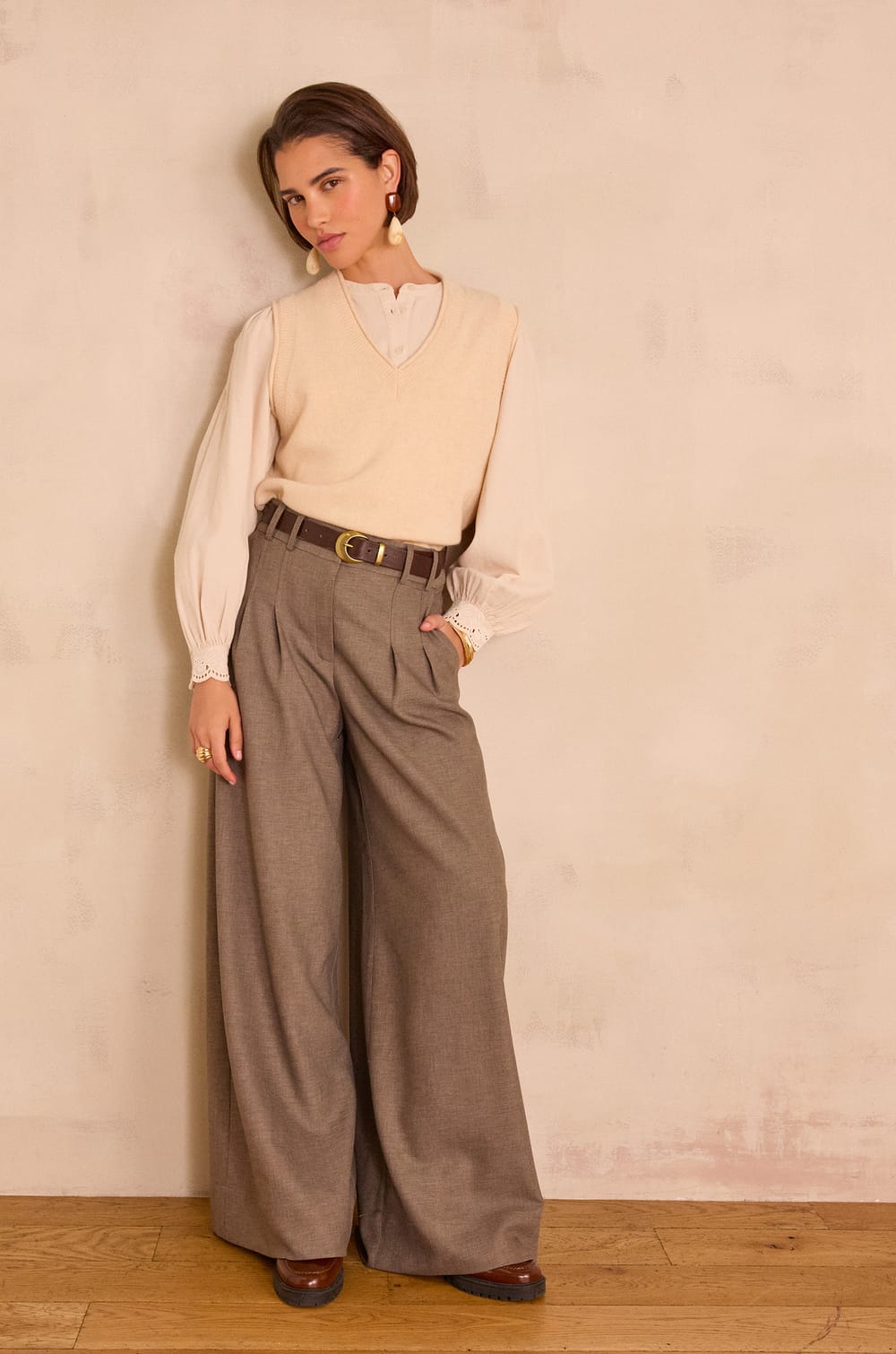 BASILE sleeveless jumper in 100% wool;${refinementColor}