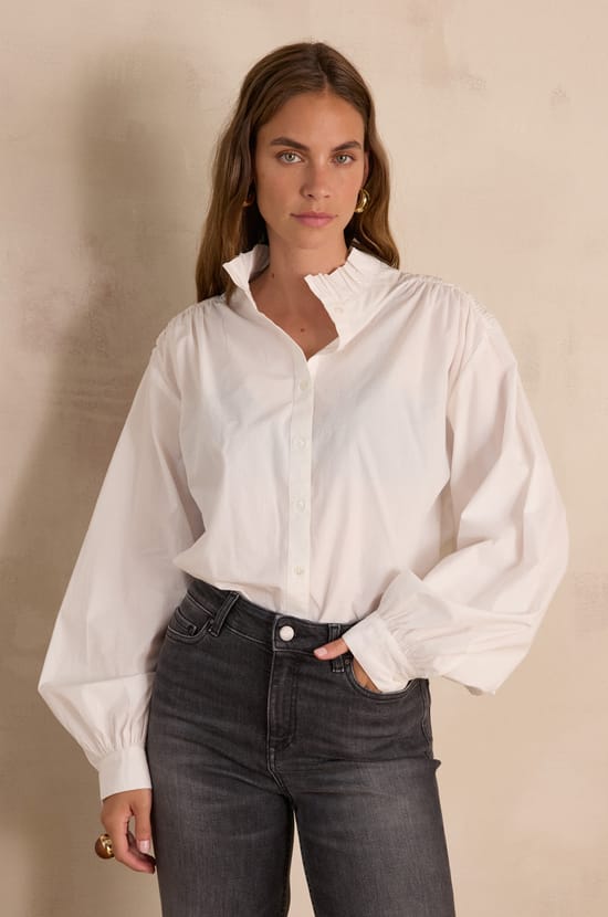 SIA Blouse in 100% cotton;${refinementColor}