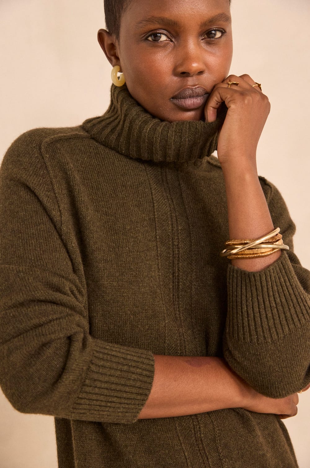 Perfect straight knit mixed wool dress;${refinementColor}