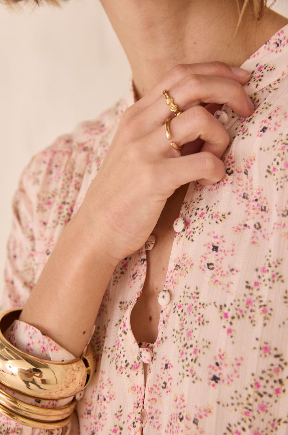 Blouse &agrave; imprim&eacute; floral DAIANA;${refinementColor}