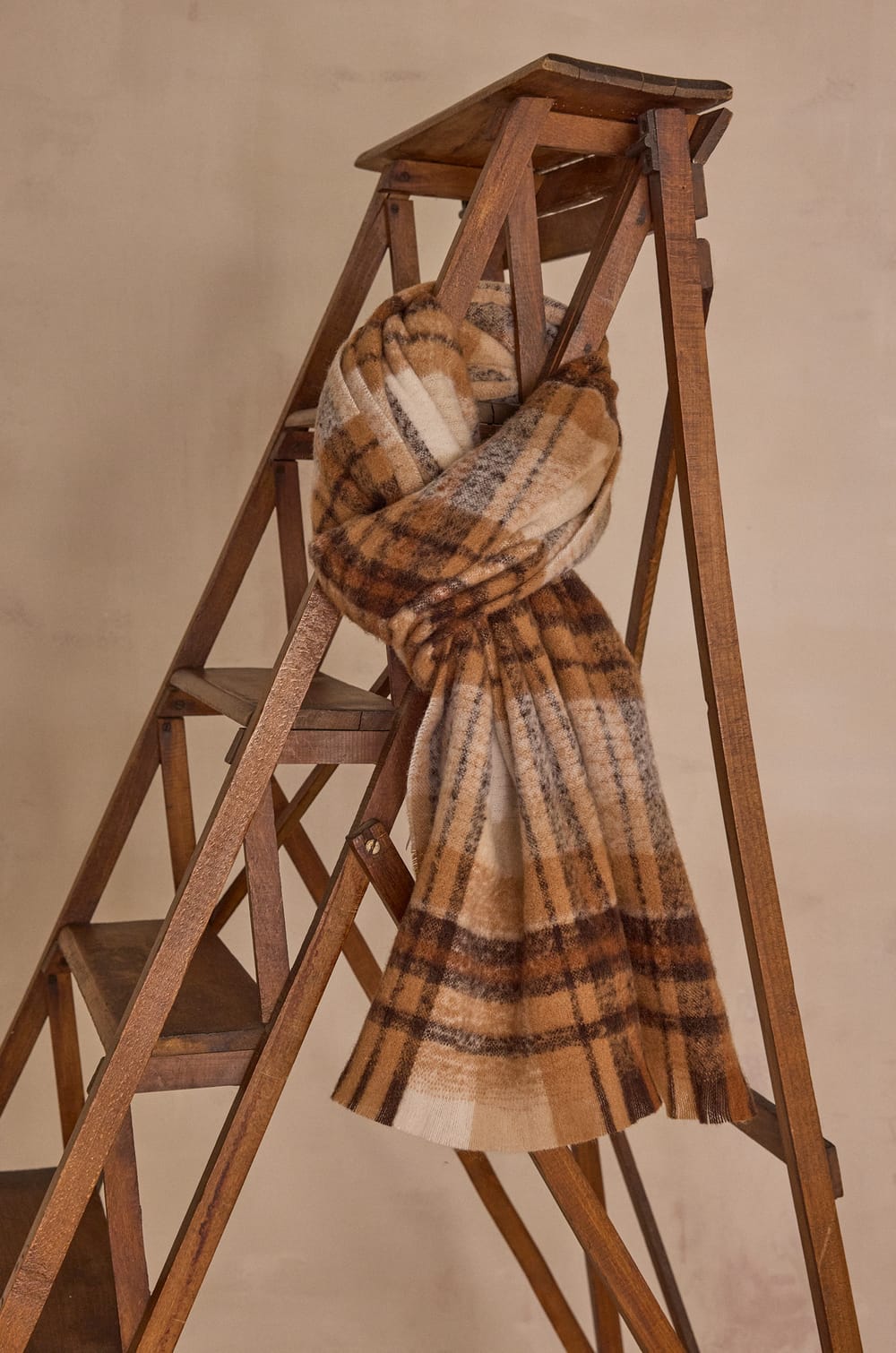 Écharpe à carreaux TRISTAN;${refinementColor}