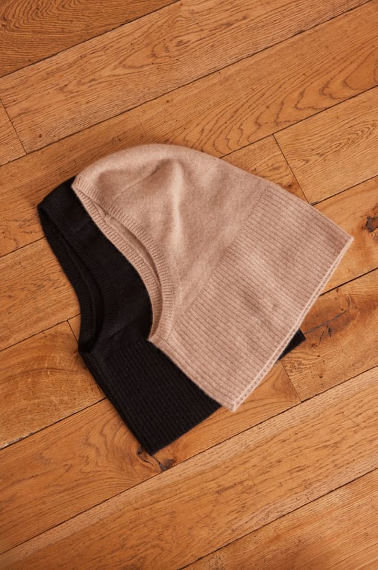 HECTOR hat in 100% recycled cashmere - 2 ply;${refinementColor}