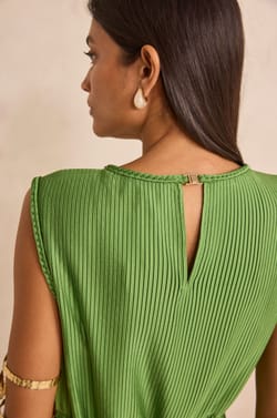 BELL pleated straight dress;${refinementColor}