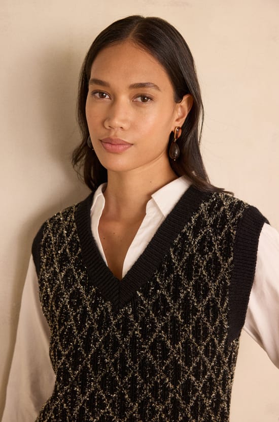 BAXTER sleeveless V-neck jumper;${refinementColor}