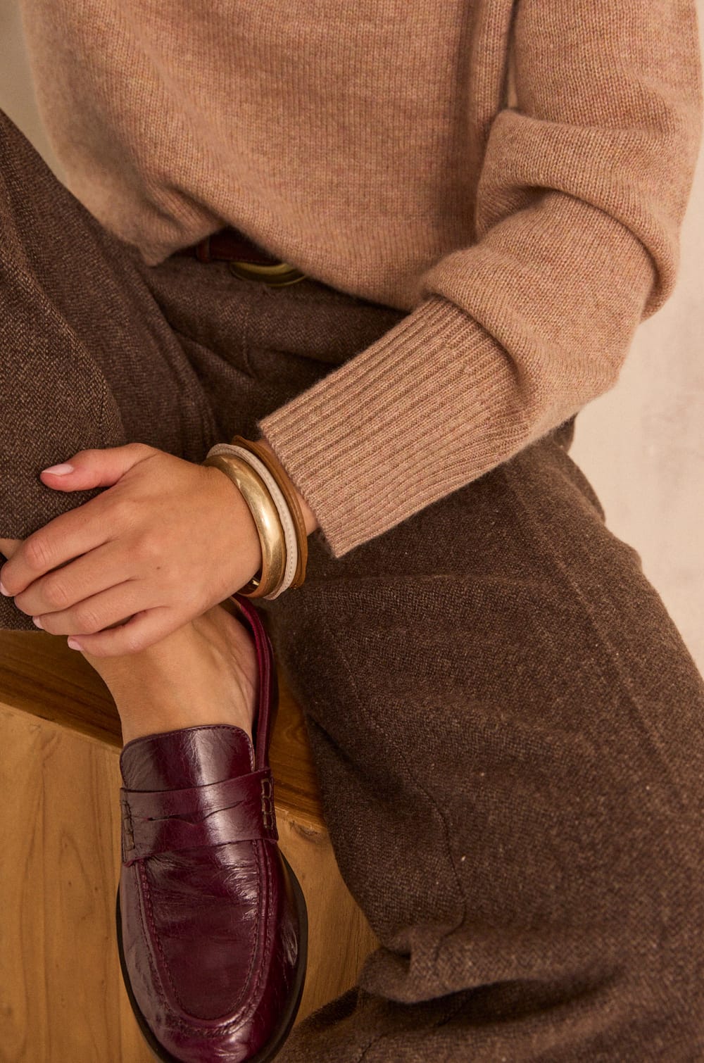 BRADLEY long sleeve cashmere sweater;${refinementColor}