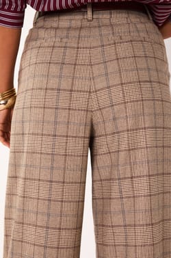Pantalon Large &agrave; carreaux FLAUBERT ;${refinementColor}