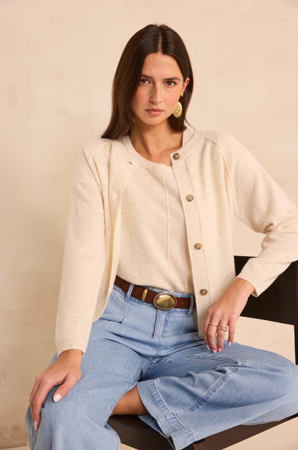 BILLY long-sleeved cashmere vest;${refinementColor}