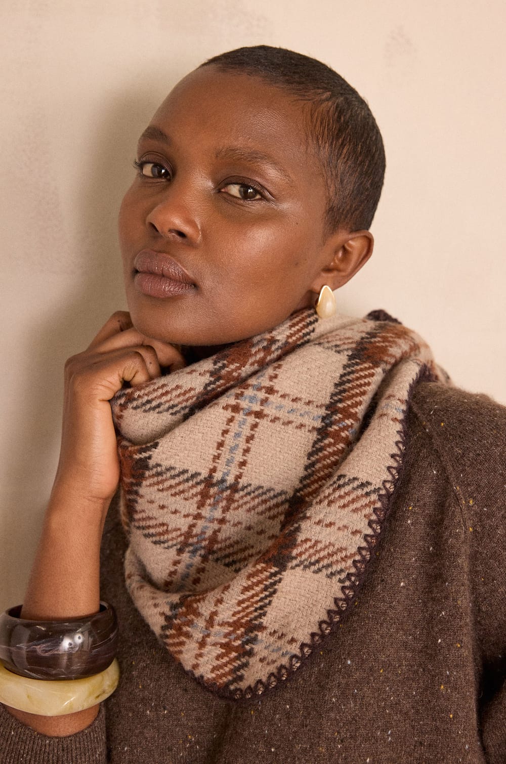 THIBAULT checked scarf;${refinementColor}