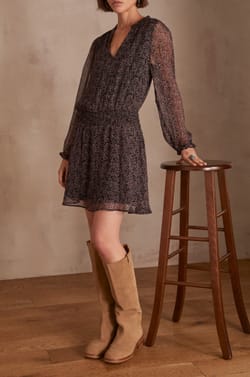 Robe MEGHAN;${refinementColor}