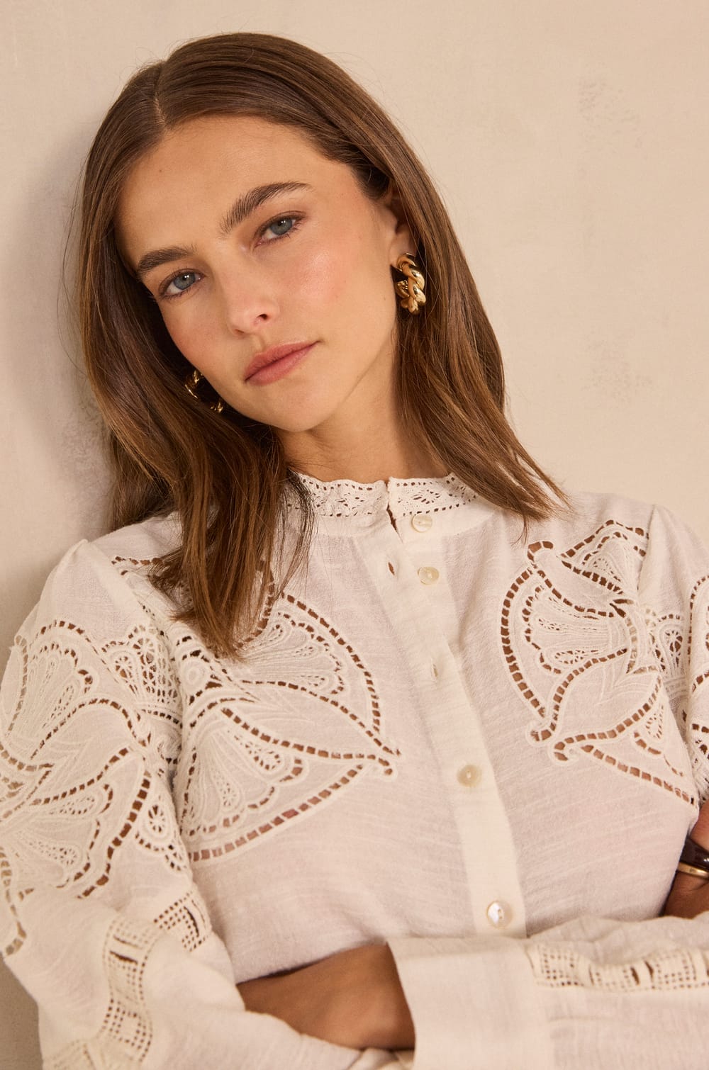 Blouse brod&eacute;e &agrave; manches longues en coton MARTHA;${refinementColor}