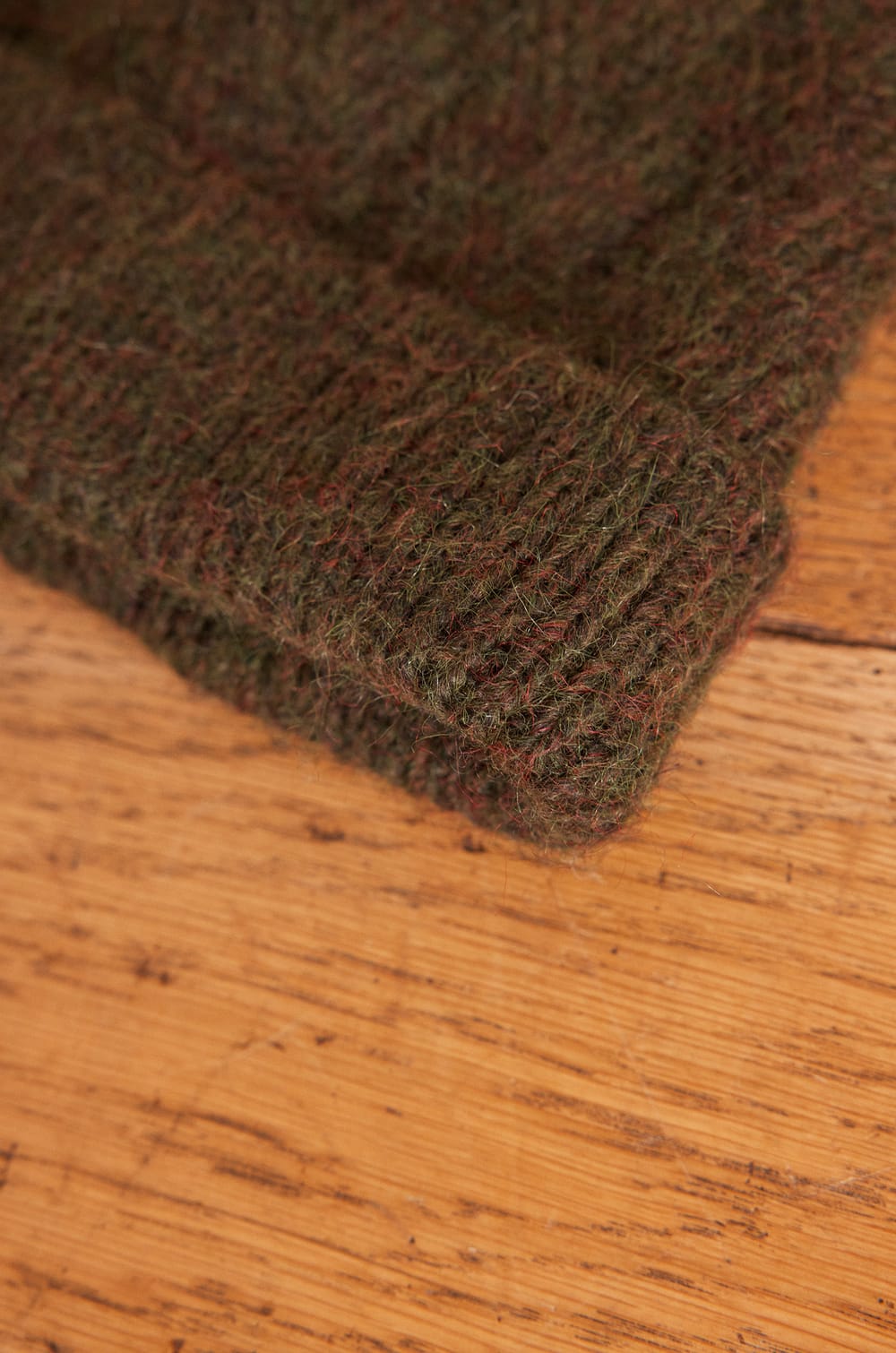 HADAMO cable knit hat;${refinementColor}