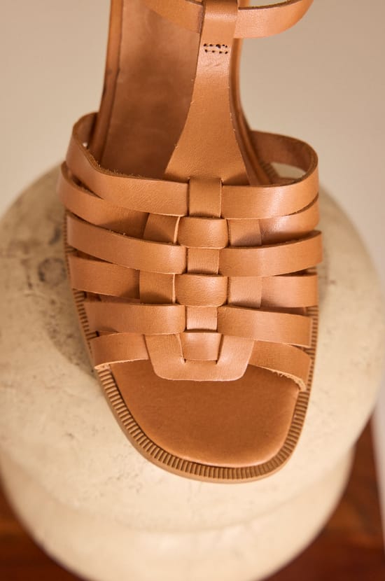 SULLY 100% leather heeled sandals;${refinementColor}