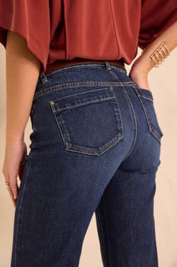 Jean flare SCARLETT;${refinementColor}